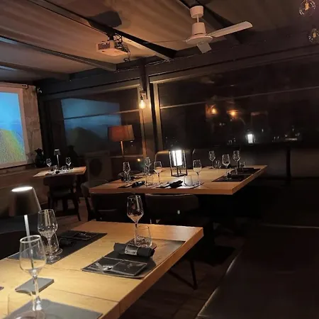 Pantarei Palace Lettere