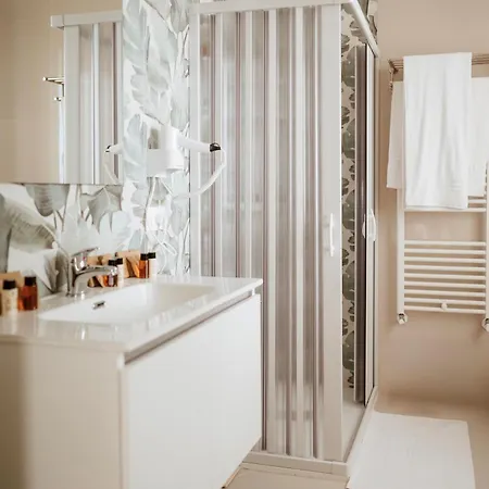 Pantarei Palace Bed and breakfast 4*