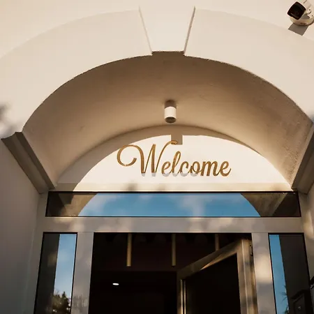 Pantarei Palace فندق مبيت وإفطار