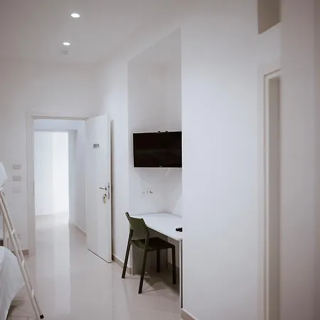 فندق مبيت وإفطار Pantarei Palace Lettere