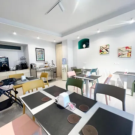Bed & Breakfast Pantarei Palace 4*