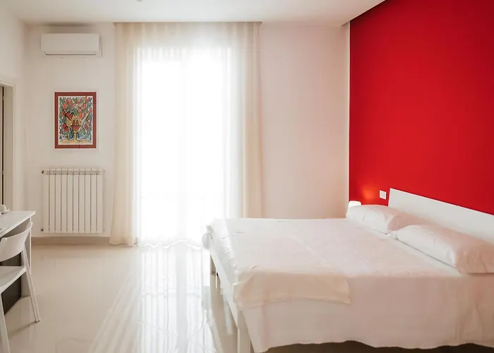 Pantarei Palace Bed & Breakfast 4*